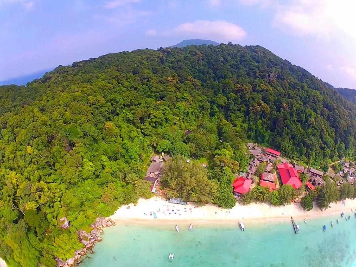 Empire Hotels & Resorts Kampong Pasir Hantu Bagian luar foto